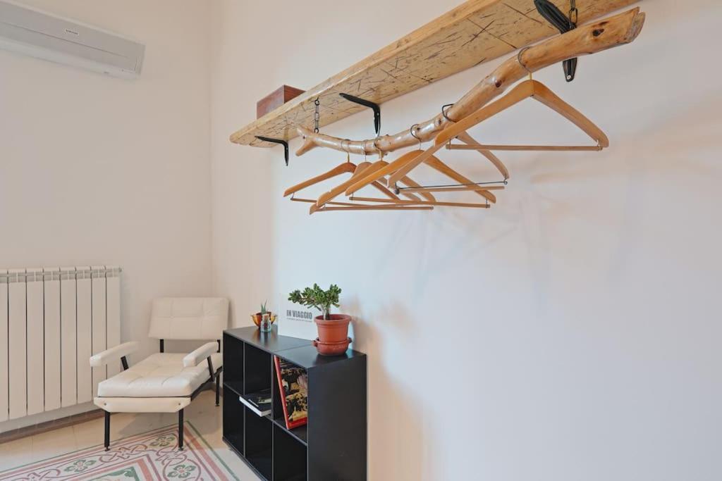 La Casuzza Del Borgo - Porto - Politeama Palermo Exterior foto